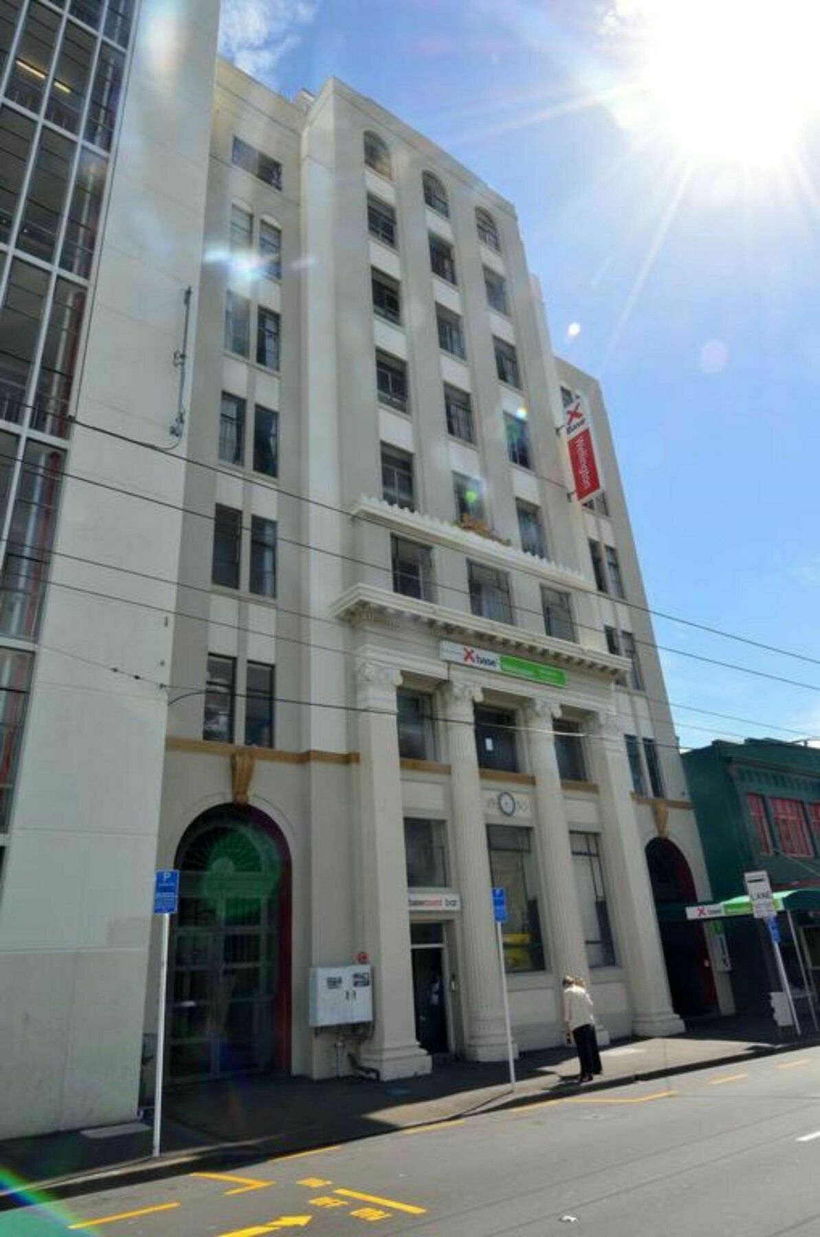 Base Wellington Exterior photo