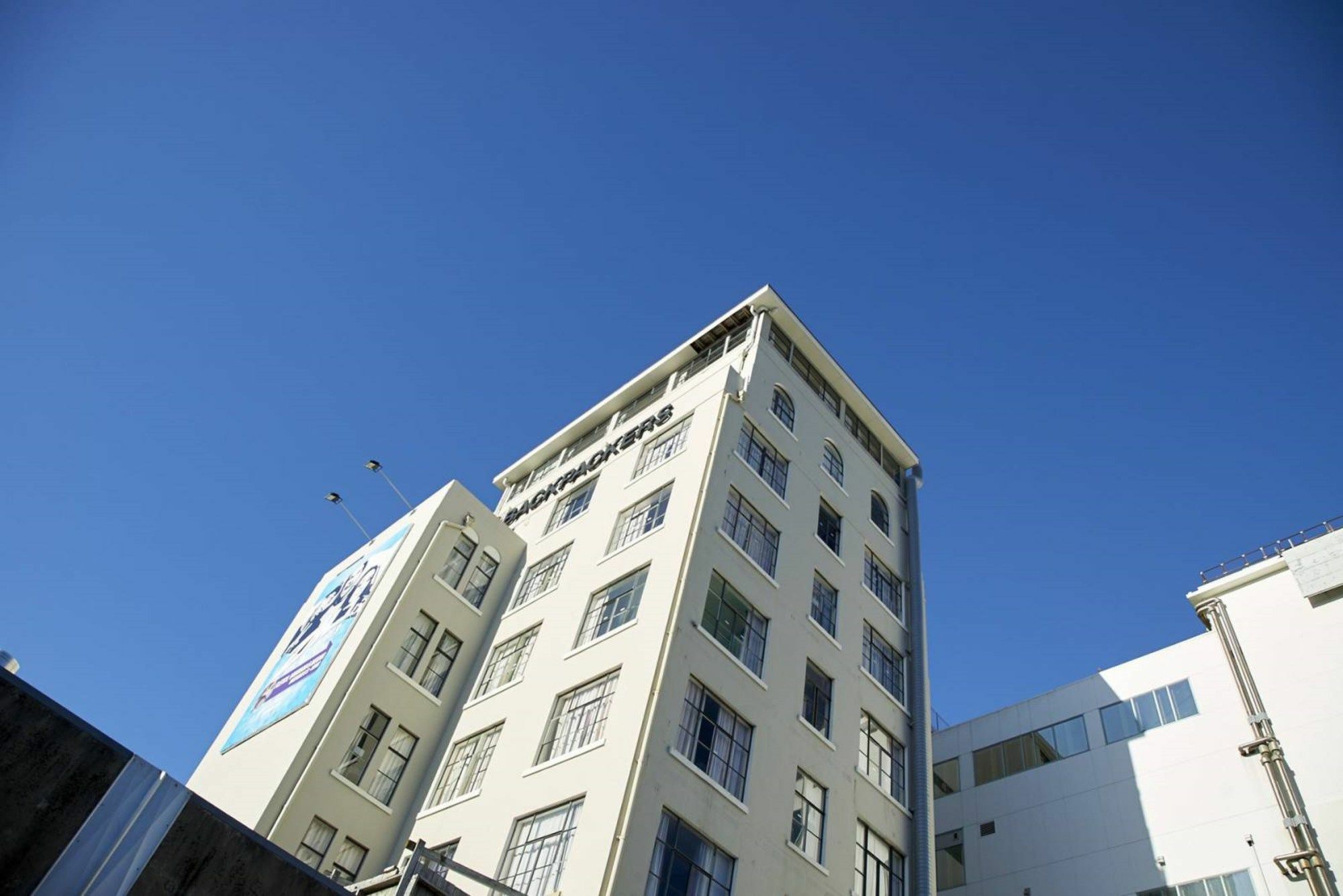 Base Wellington Exterior photo